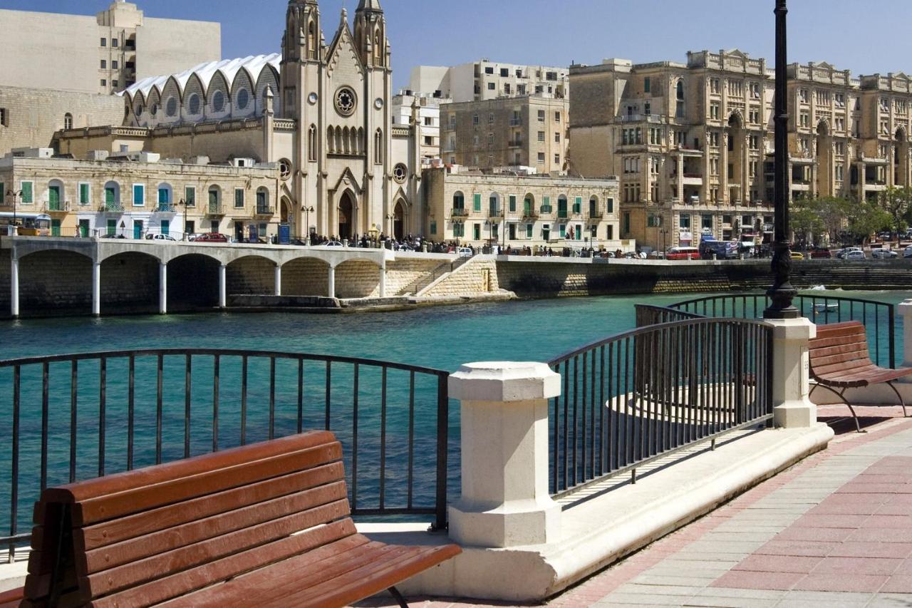 Modern Apartment In The Best Location, Perfect For Families Sliema Zewnętrze zdjęcie
